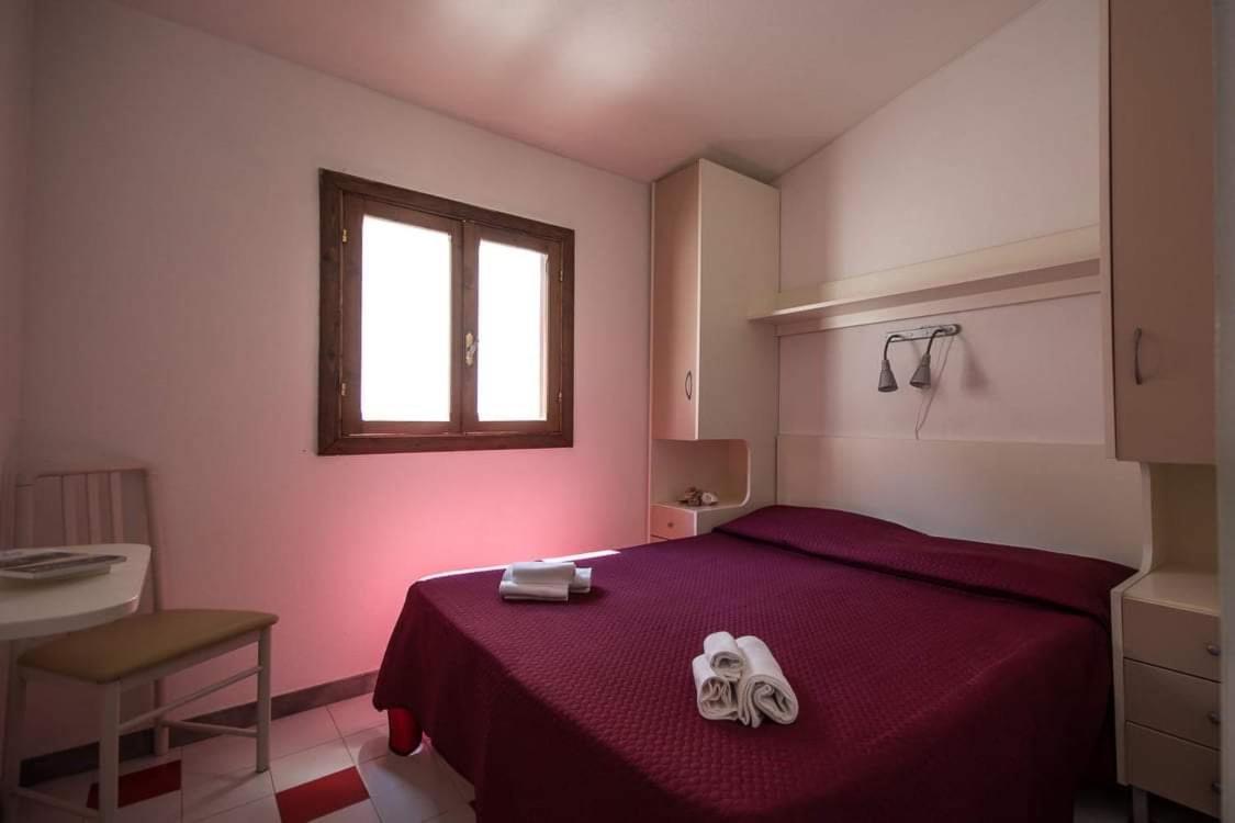 Camping Villaggio Internazionale San Menaio Bagian luar foto