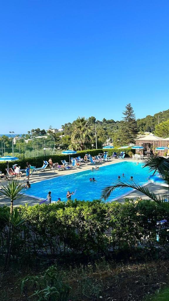 Camping Villaggio Internazionale San Menaio Bagian luar foto