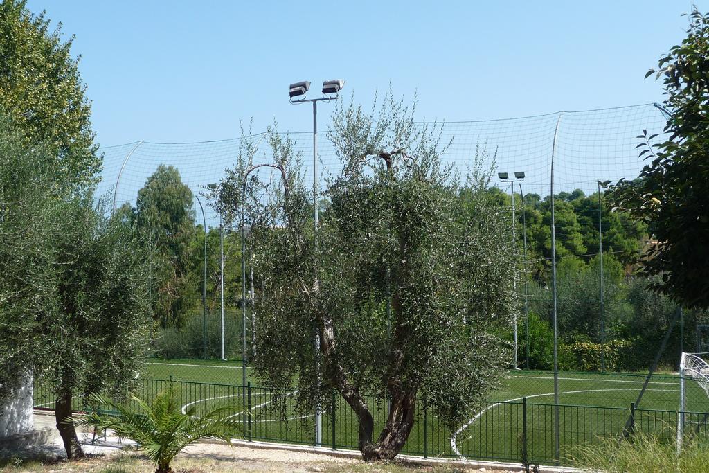 Camping Villaggio Internazionale San Menaio Bagian luar foto
