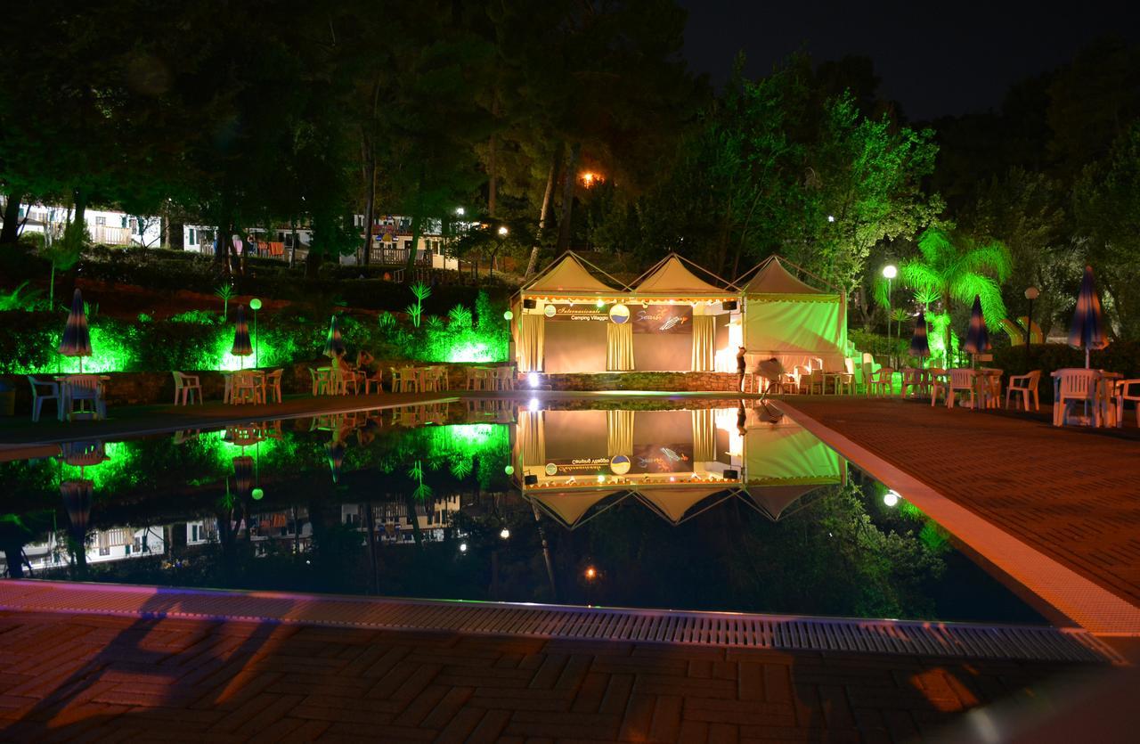 Camping Villaggio Internazionale San Menaio Bagian luar foto